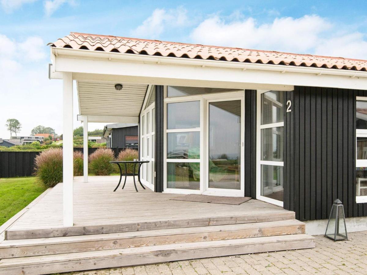 8 Person Holiday Home In R Nde Ronde Exterior photo